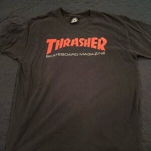 THRASHER skateboard t shirt